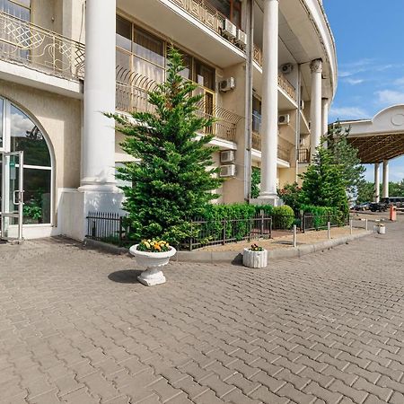 Arcadia Palace 2-Bedrooms Apartment With Terrace Odessa Exterior foto