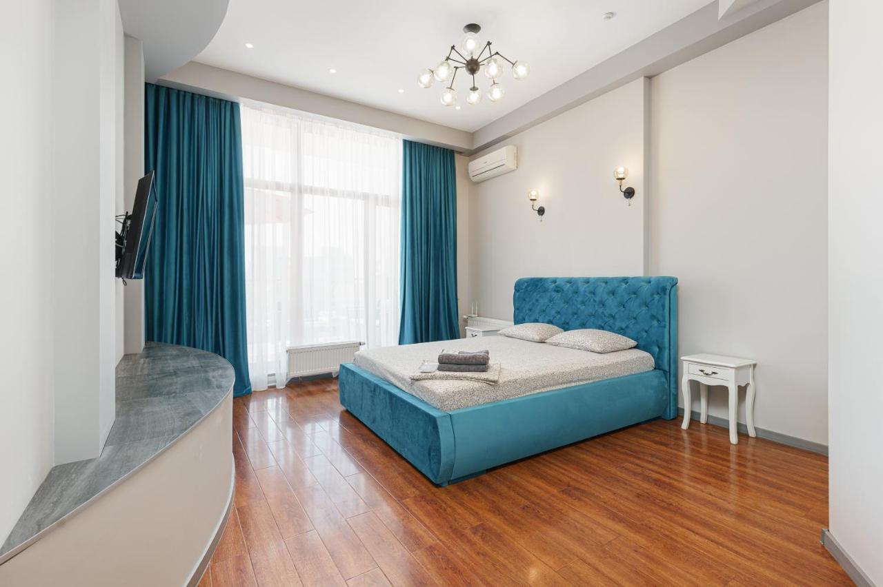 Arcadia Palace 2-Bedrooms Apartment With Terrace Odessa Exterior foto
