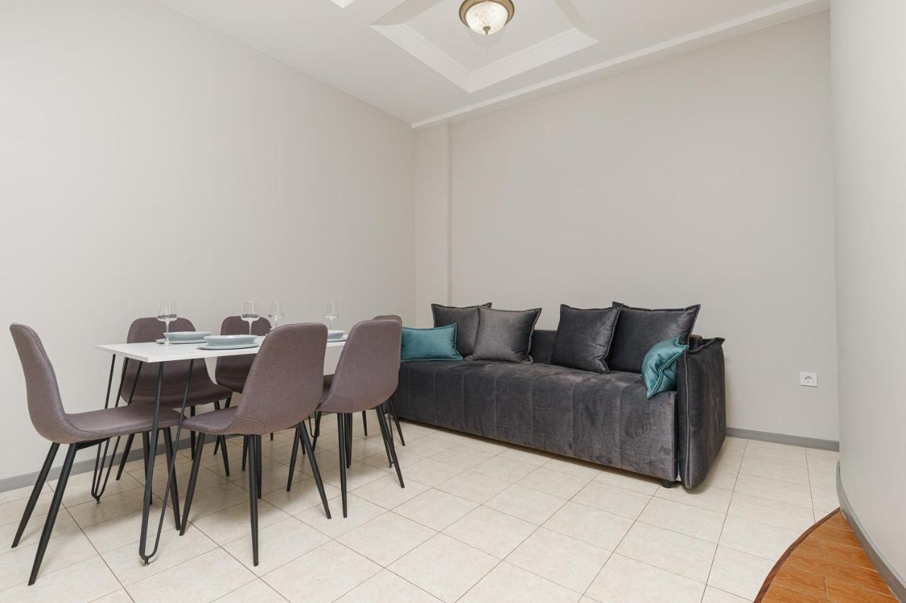 Arcadia Palace 2-Bedrooms Apartment With Terrace Odessa Exterior foto