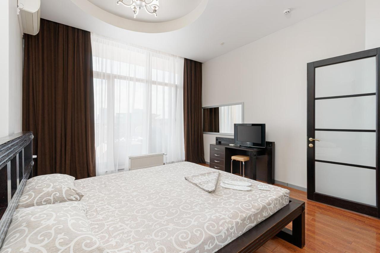 Arcadia Palace 2-Bedrooms Apartment With Terrace Odessa Exterior foto